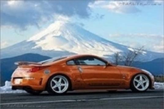 尼桑350Z