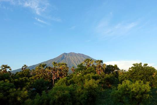 阿贡火山