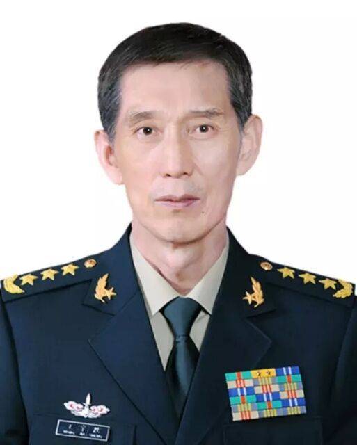 王家胜（第十九届中央委员，第十三届全国人大监察和司法委员会副主任委员）