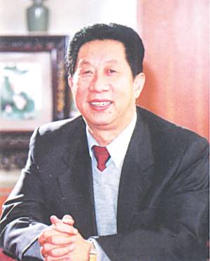 李怀清（河南莲花味精集团董事长兼总经理）