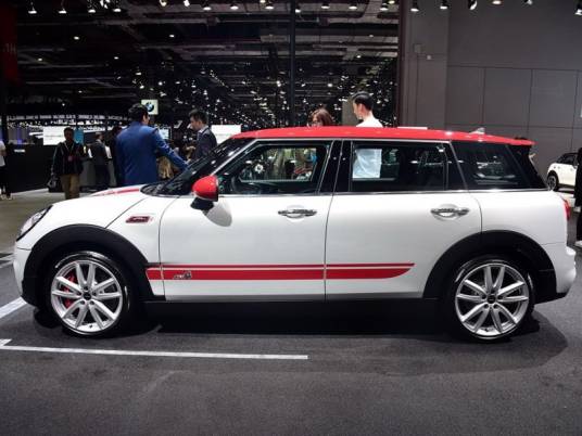 MINI CLUBMAN