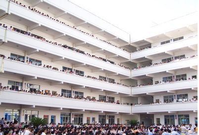 宜昌市田家炳高级中学