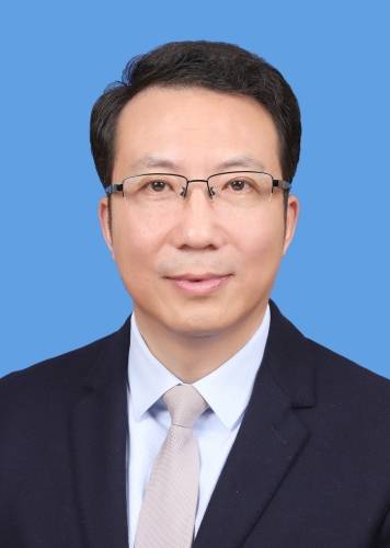 吕洁（江苏省连云港市政府副市长、党组成员，国家东中西区域合作示范区（连云港徐圩新区）党工委书记）