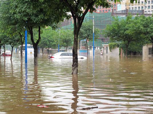 暴雨（自然天气）