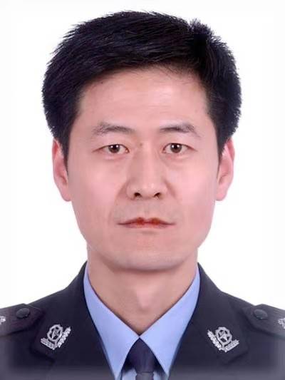 李凌云（陕西省宝鸡市陈仓区政府副区长，宝鸡市公安局陈仓分局党委书记、局长、督察长（兼））