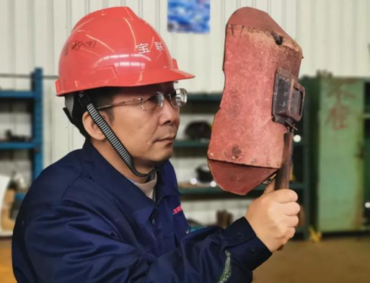 雷雨田（苏州宝联重工股份有限公司技术部长）